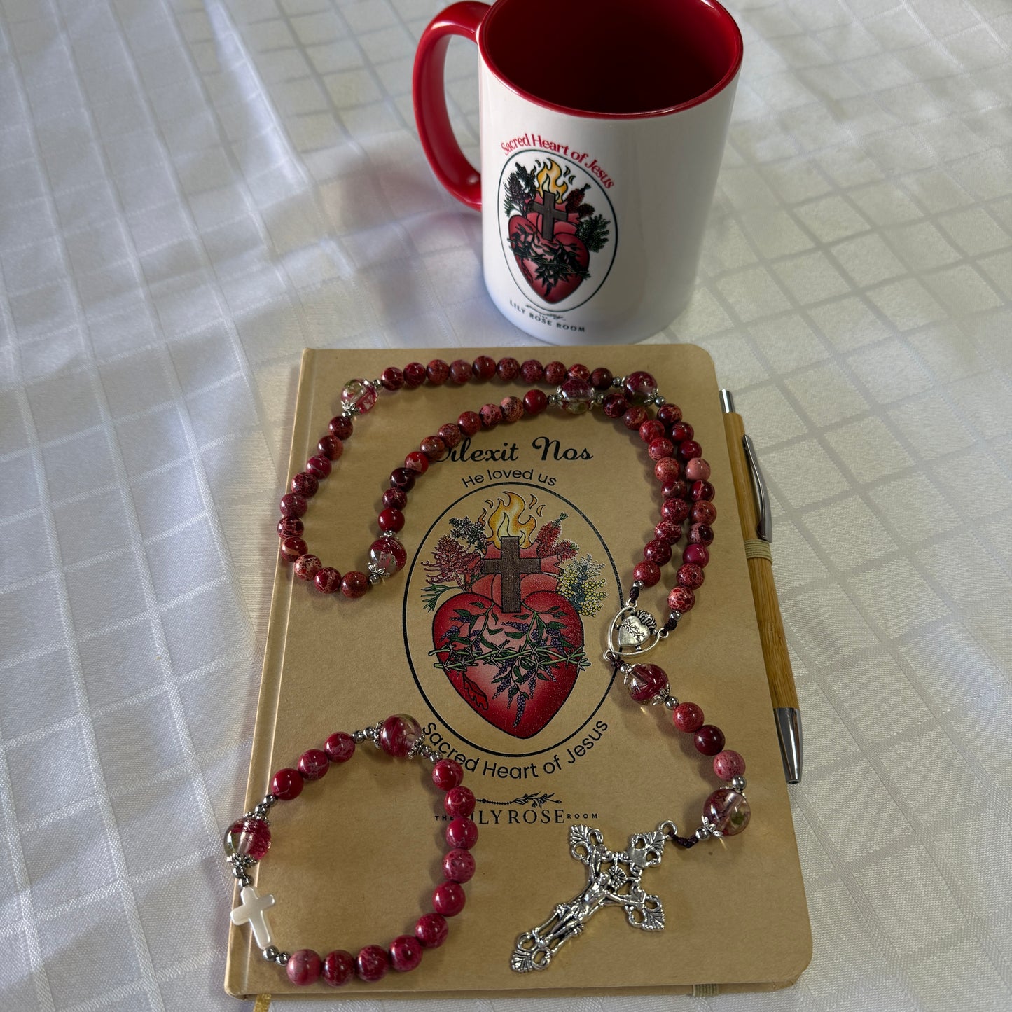 The Sacred Heart of Jesus Christmas Bundle - Holywares Gift Set